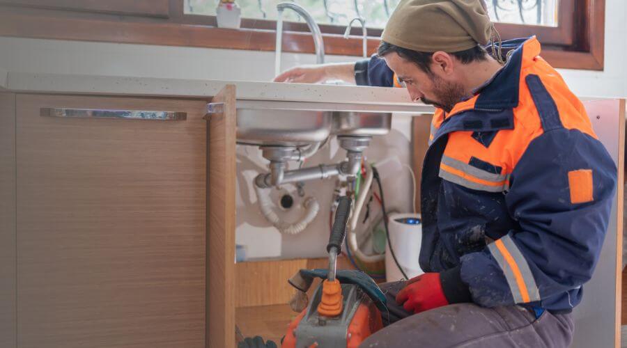 Professional clogged toilet repair in Vandalia, MO